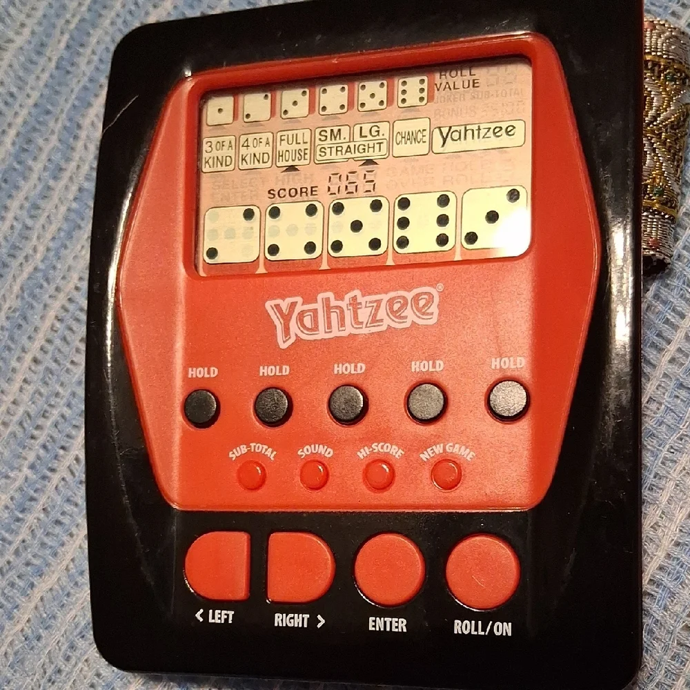 Hasbro Yahtzee Electronic Game - Black and Red Copy Right 2012